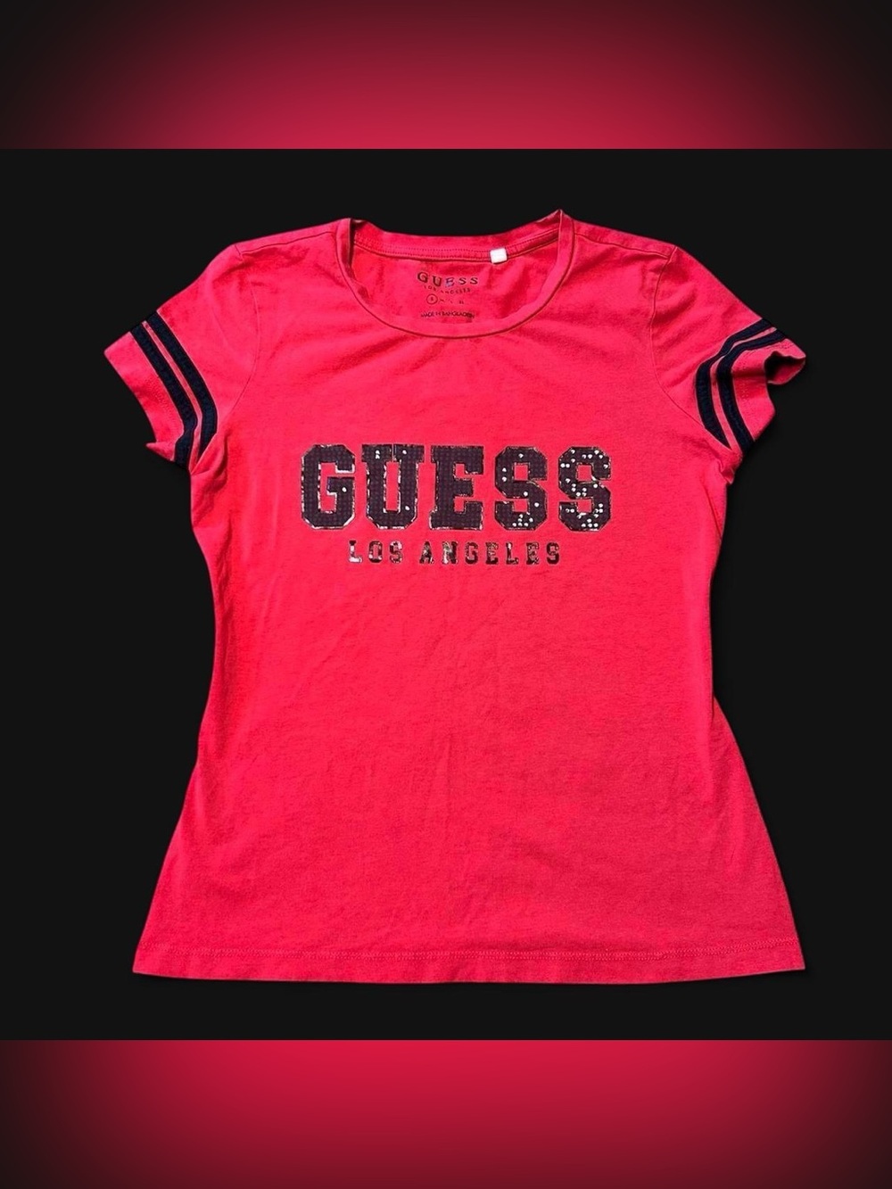 Y2K Guess Grunge Baby Tee!